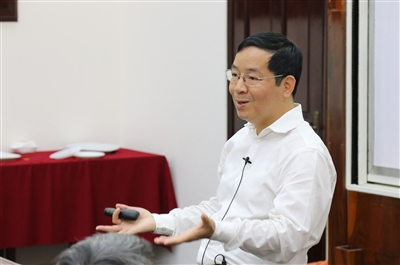Kinh tế Việt Nam 2017 và triển vọng tương lai. Photo credited by FSPPM